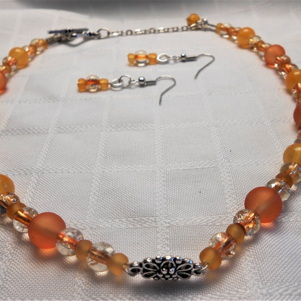 No755 Handmade necklace with Tibetan silver charm and earrings